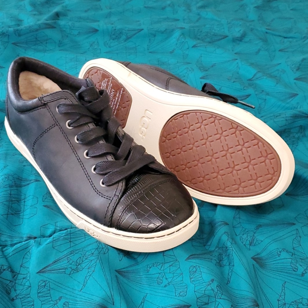 Ugg shoes women